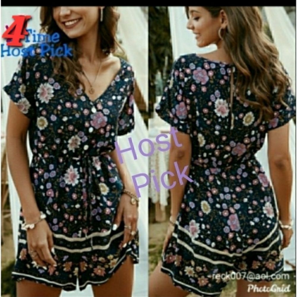 Navy Floral pattern Romper - Picture 1 of 10